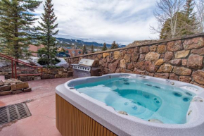 Placer Ridge Townhome Great Location and Finishes